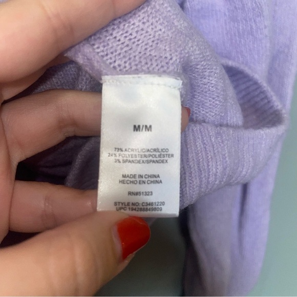 Vince Camuto Light Purple Lavendar Crew Neck Sweater Medium - Picture 5 of 6